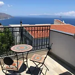 Casa Carlotta