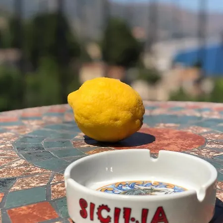 Casa Carlotta *